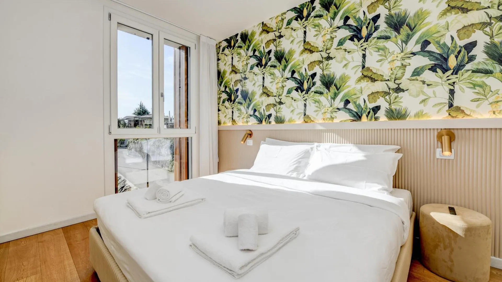 Appartamento Dolceriva - The Lakefront Suite Peschiera del Garda Italia