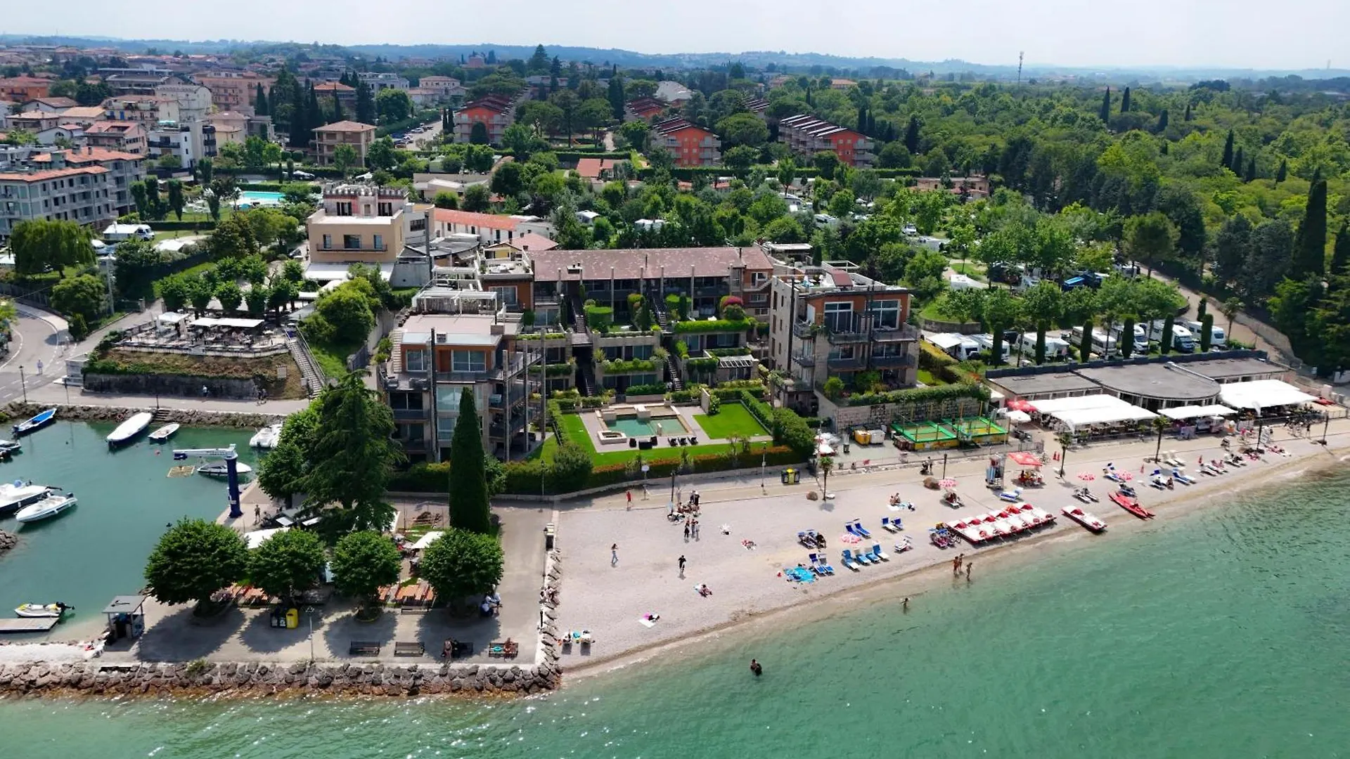 Dolceriva - The Lakefront Suite Peschiera del Garda 0*,  Italia